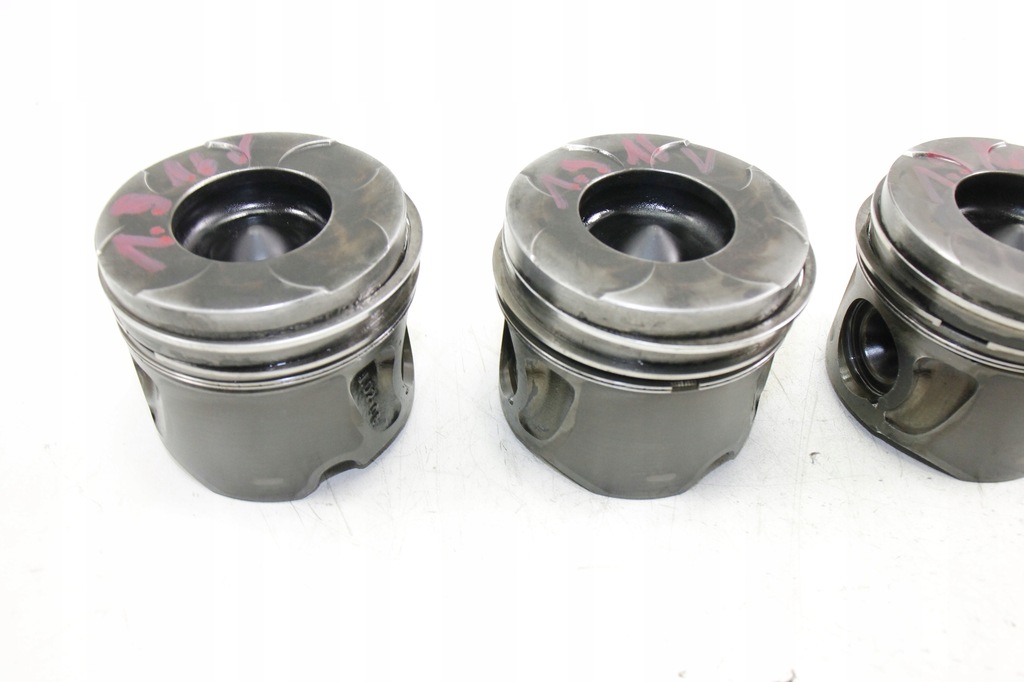 pistoane piston set alfa romeo 159 1.9 jtdm 150 Product image